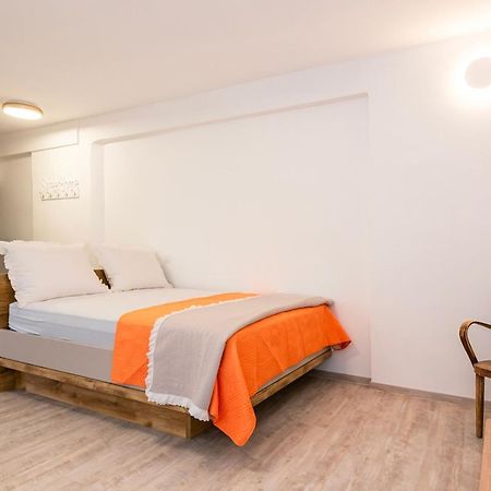Studio Apartman Max Center Of The Old Town Free Parking Beautiful View Šibenik Esterno foto
